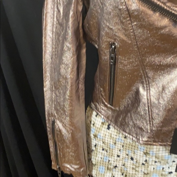 NWT BLANK NYC Bronze Metallic Faux Leather Jacket - Picture 4 of 9